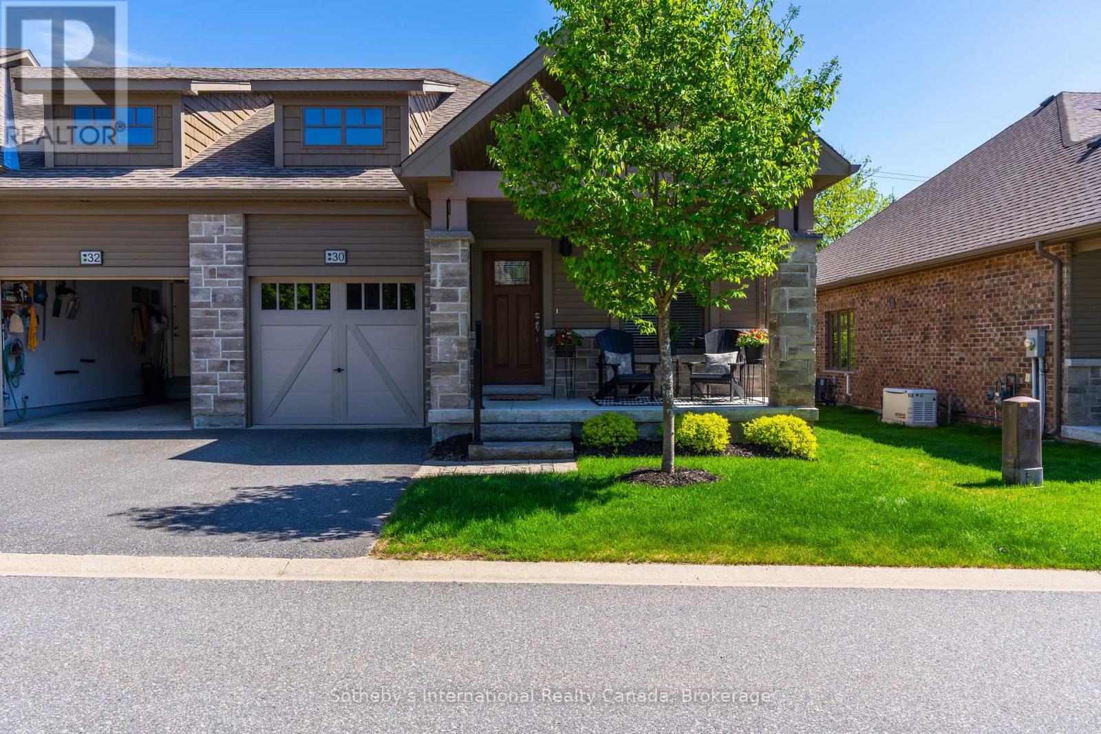 30 Serenity Place Crescent, Huntsville, Ontario  P1H 0C4 - Photo 3 - X12172855