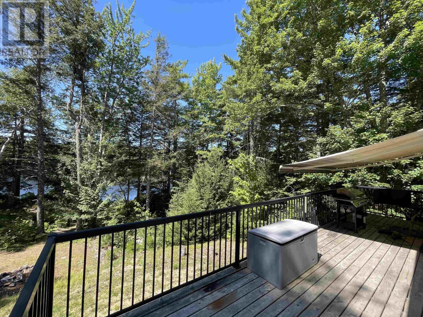 141 Hidden Lake East, Labelle, Nova Scotia  B0T 1E0 - Photo 10 - 202519877