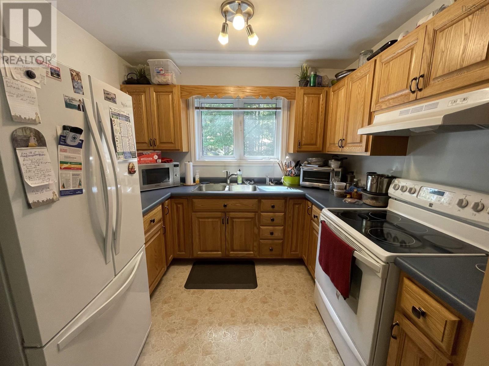 141 Hidden Lake East, Labelle, Nova Scotia  B0T 1E0 - Photo 33 - 202519877