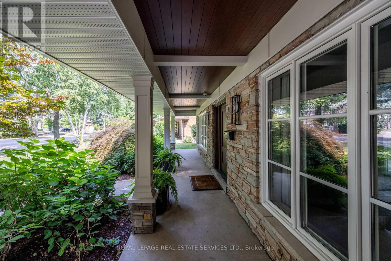 Property at 36 EDENVALE CRESCENT image 4