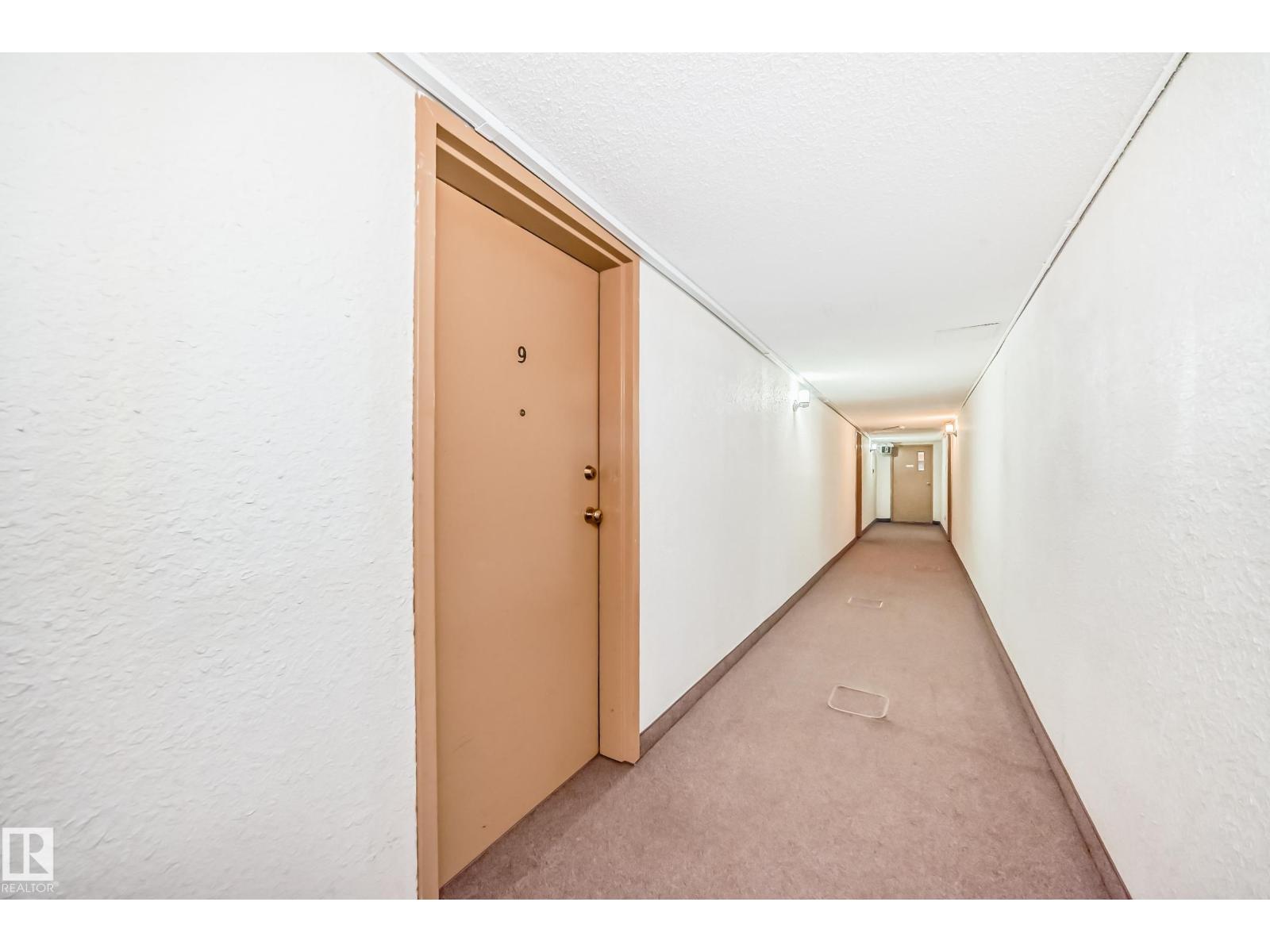 Property at #9 11255 31 AV NW image 4