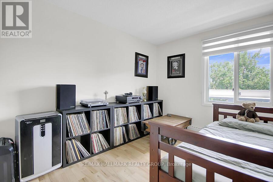 705 - 1081 Ambleside Drive, Ottawa, Ontario  K2B 8C8 - Photo 22 - X12331863