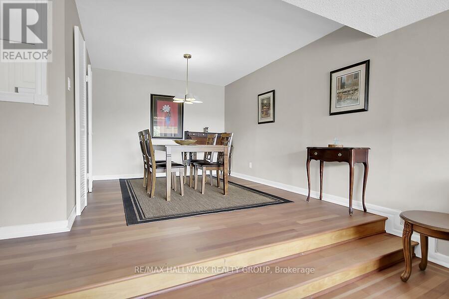 705 - 1081 Ambleside Drive, Ottawa, Ontario  K2B 8C8 - Photo 7 - X12331863