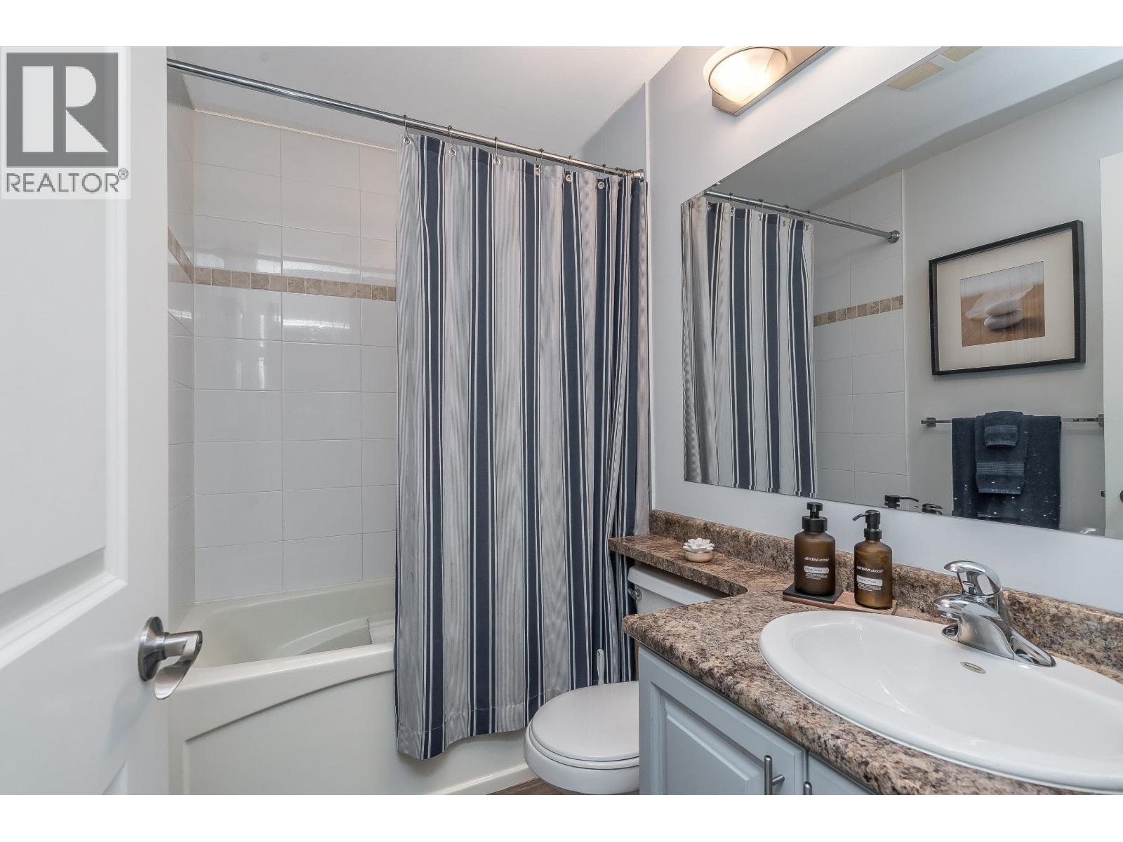 207 22363 Selkirk Avenue, Maple Ridge, British Columbia  V2X 2X6 - Photo 12 - R3034831