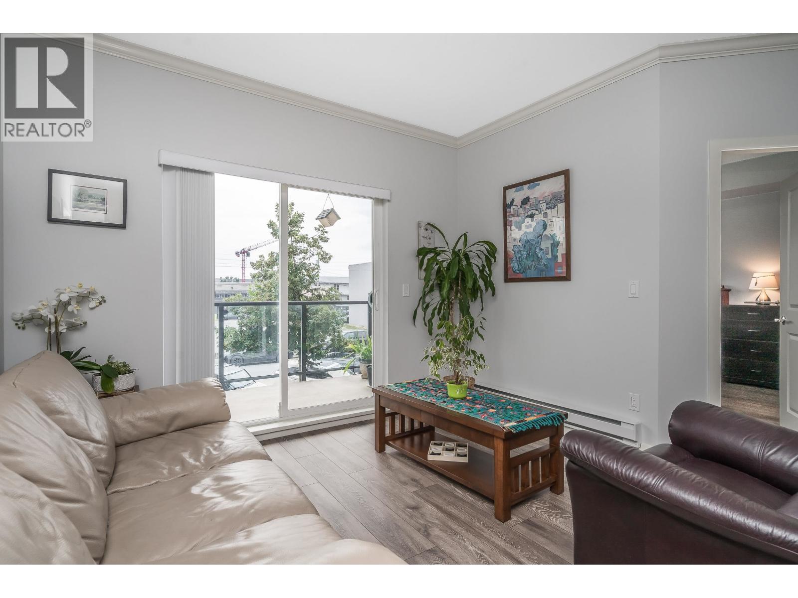 207 22363 Selkirk Avenue, Maple Ridge, British Columbia  V2X 2X6 - Photo 8 - R3034831