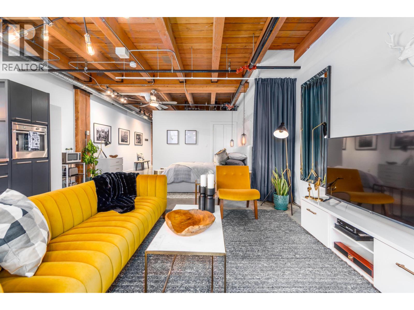 209 55 E Cordova Street, Vancouver, British Columbia  V6A 0A5 - Photo 3 - R3034928