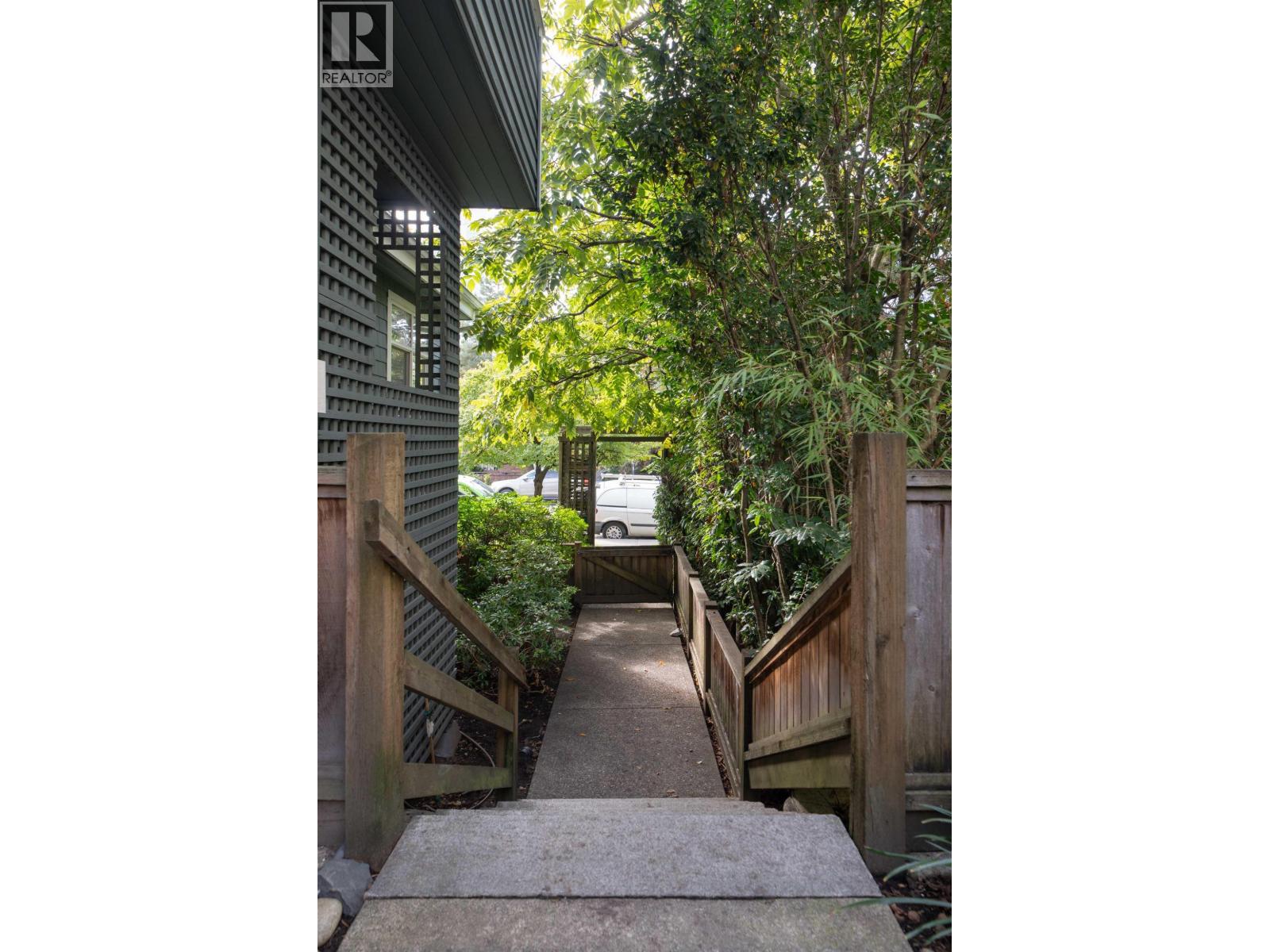 D 136 W 4th Street, North Vancouver, British Columbia  V7M 1H5 - Photo 28 - R3034952
