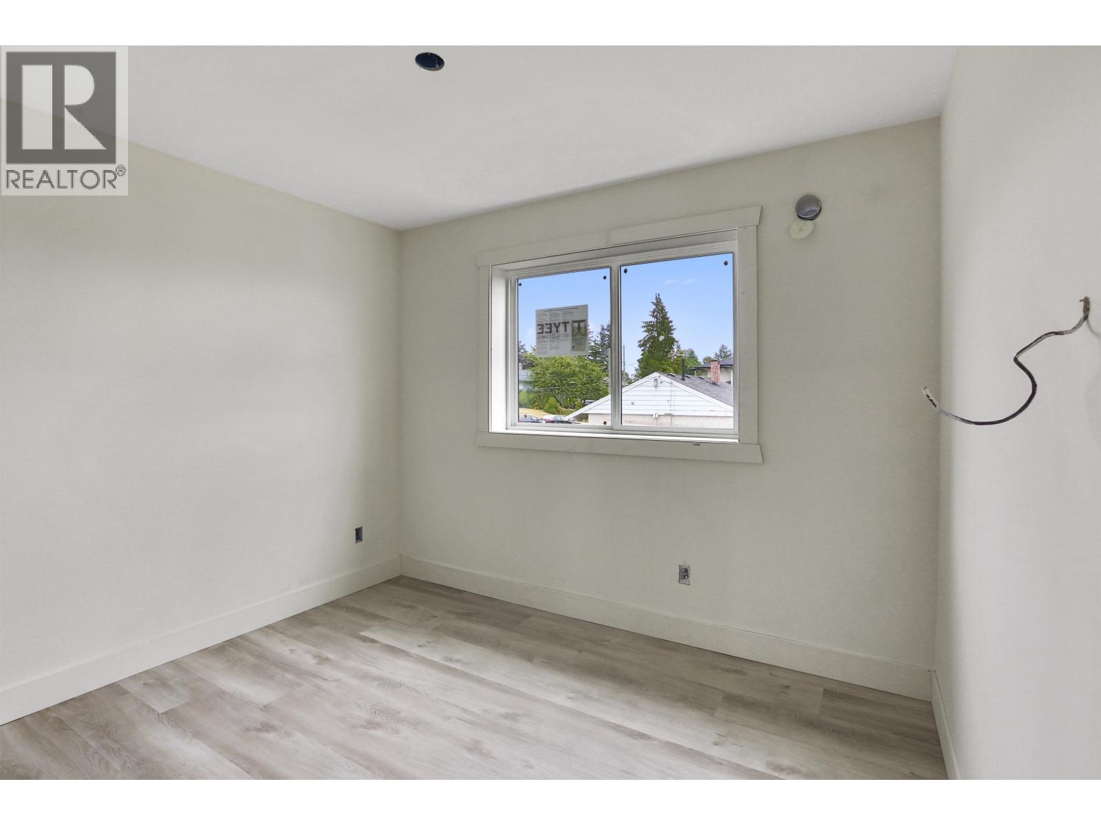 201 Finnigan Street, Coquitlam, British Columbia  V3K 5J3 - Photo 11 - R3020642