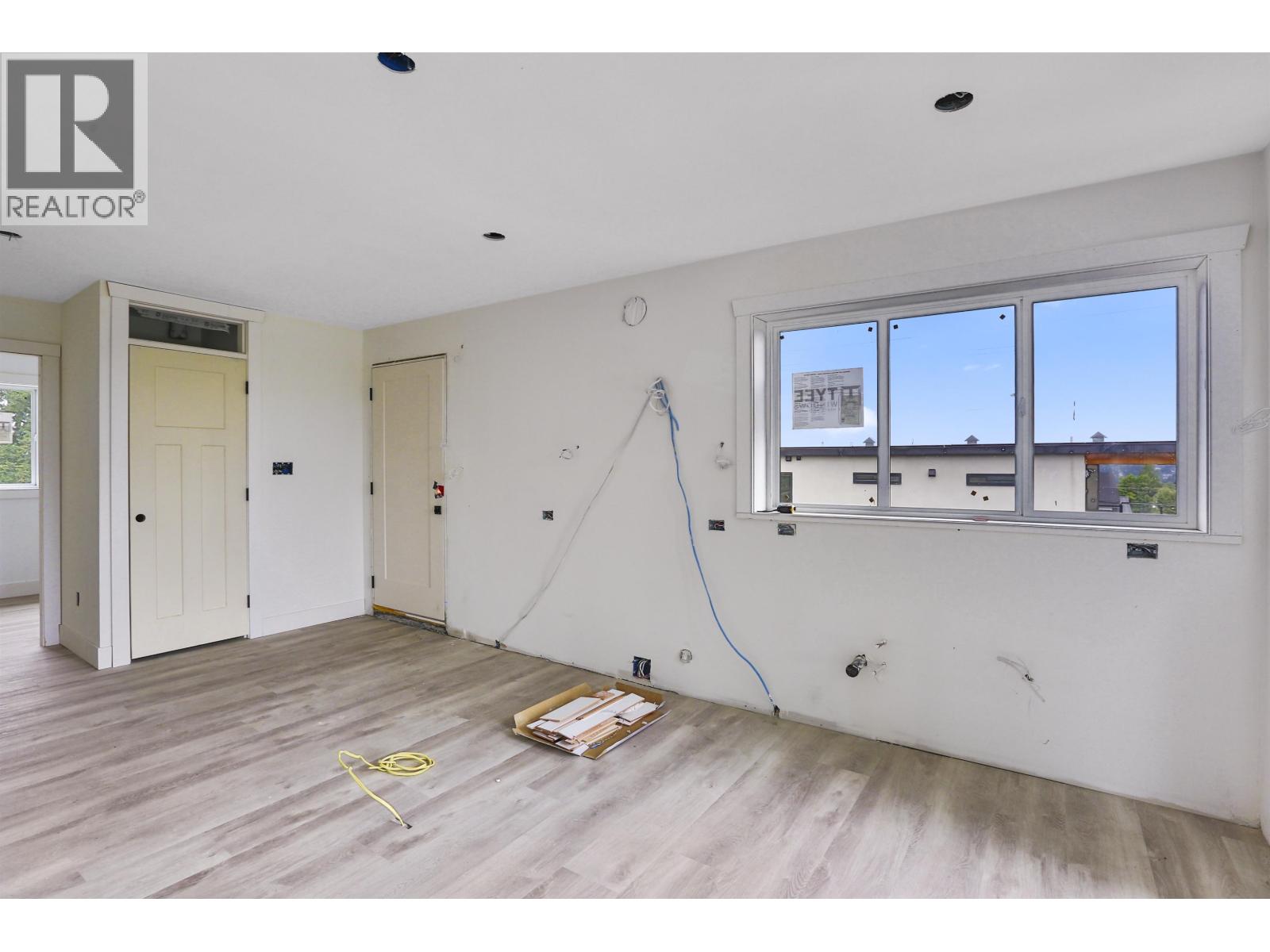 201 Finnigan Street, Coquitlam, British Columbia  V3K 5J3 - Photo 35 - R3020642