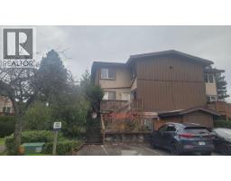 4 310 HIGHLAND WAY