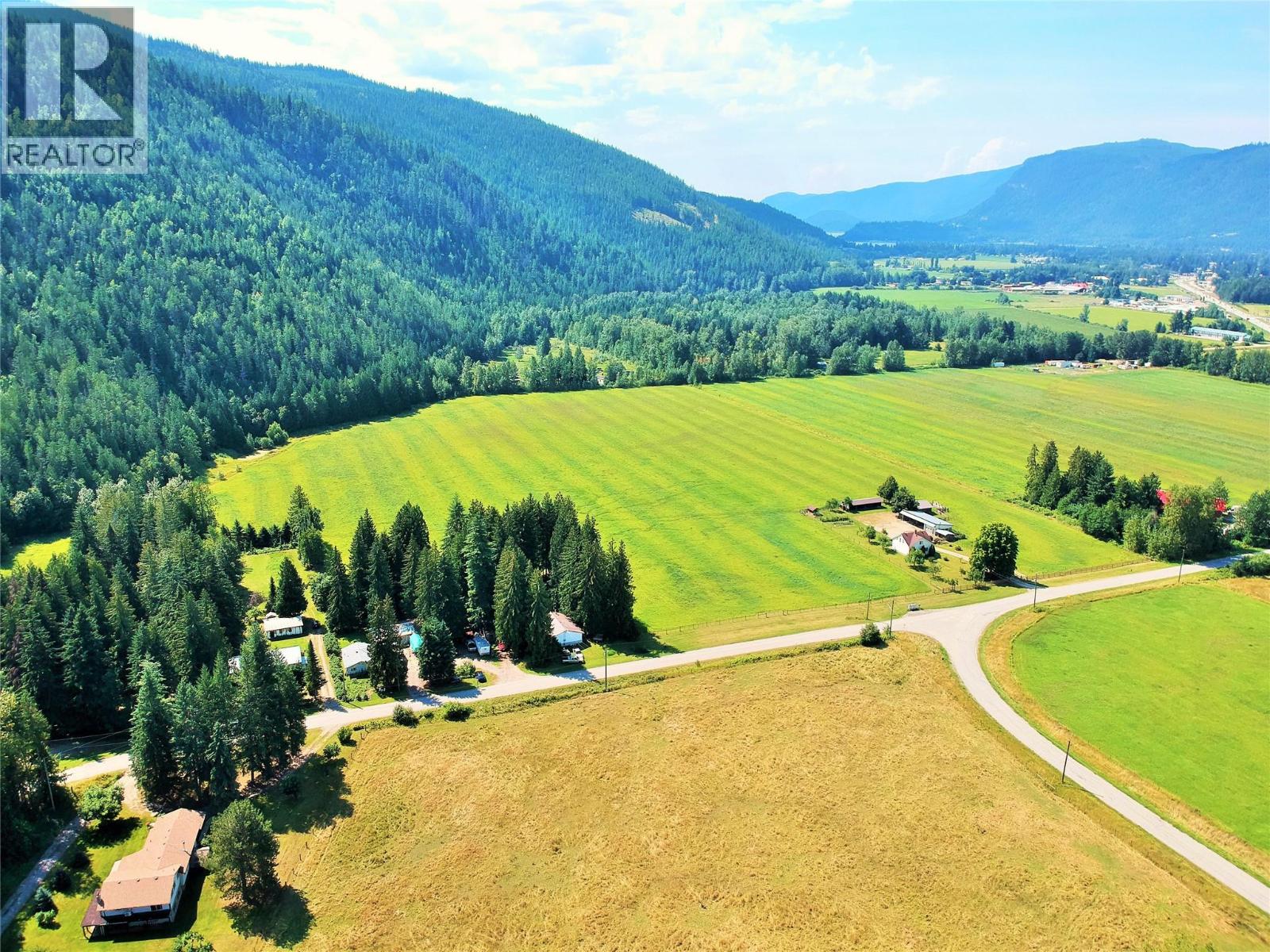 1825 Stepp Pit Road, Sicamous, British Columbia  V0E 2V1 - Photo 58 - 10358567
