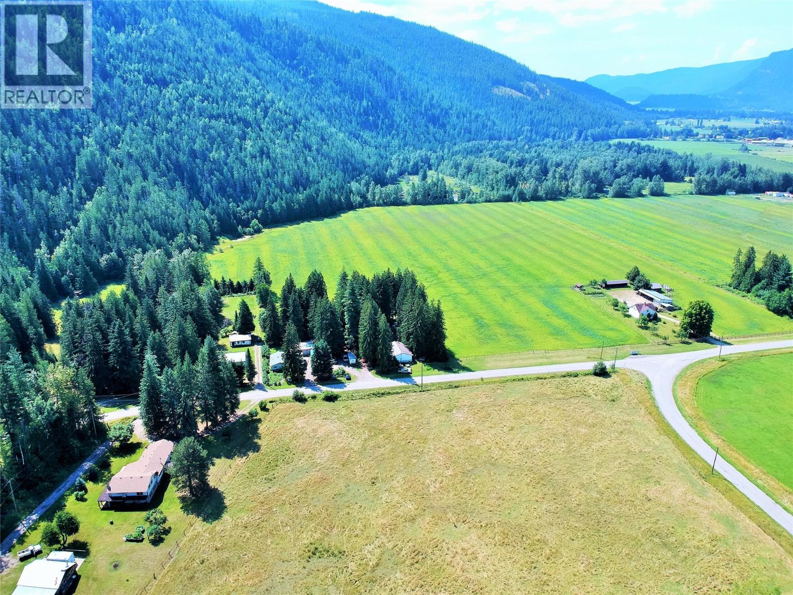 1825 Stepp Pit Road, Sicamous, British Columbia  V0E 2V1 - Photo 57 - 10358567