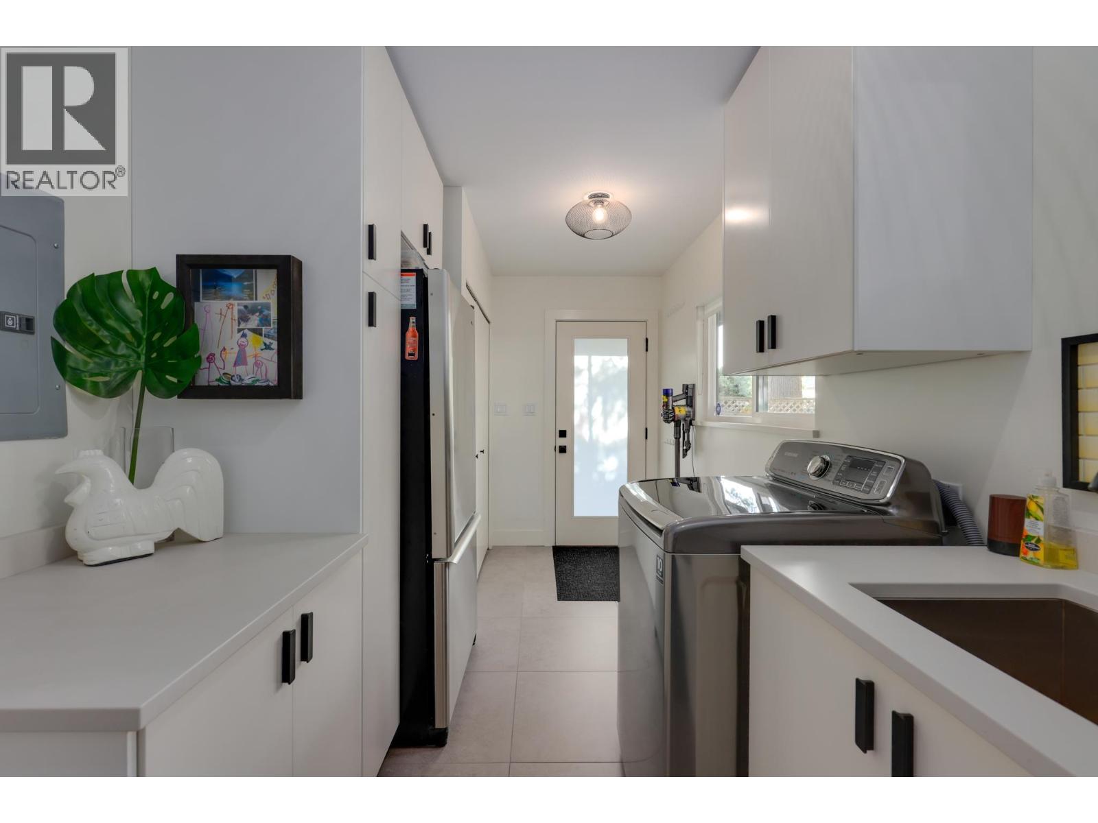 2587 Larkin Avenue, Port Coquitlam, British Columbia  V3B 2H8 - Photo 21 - R3034846