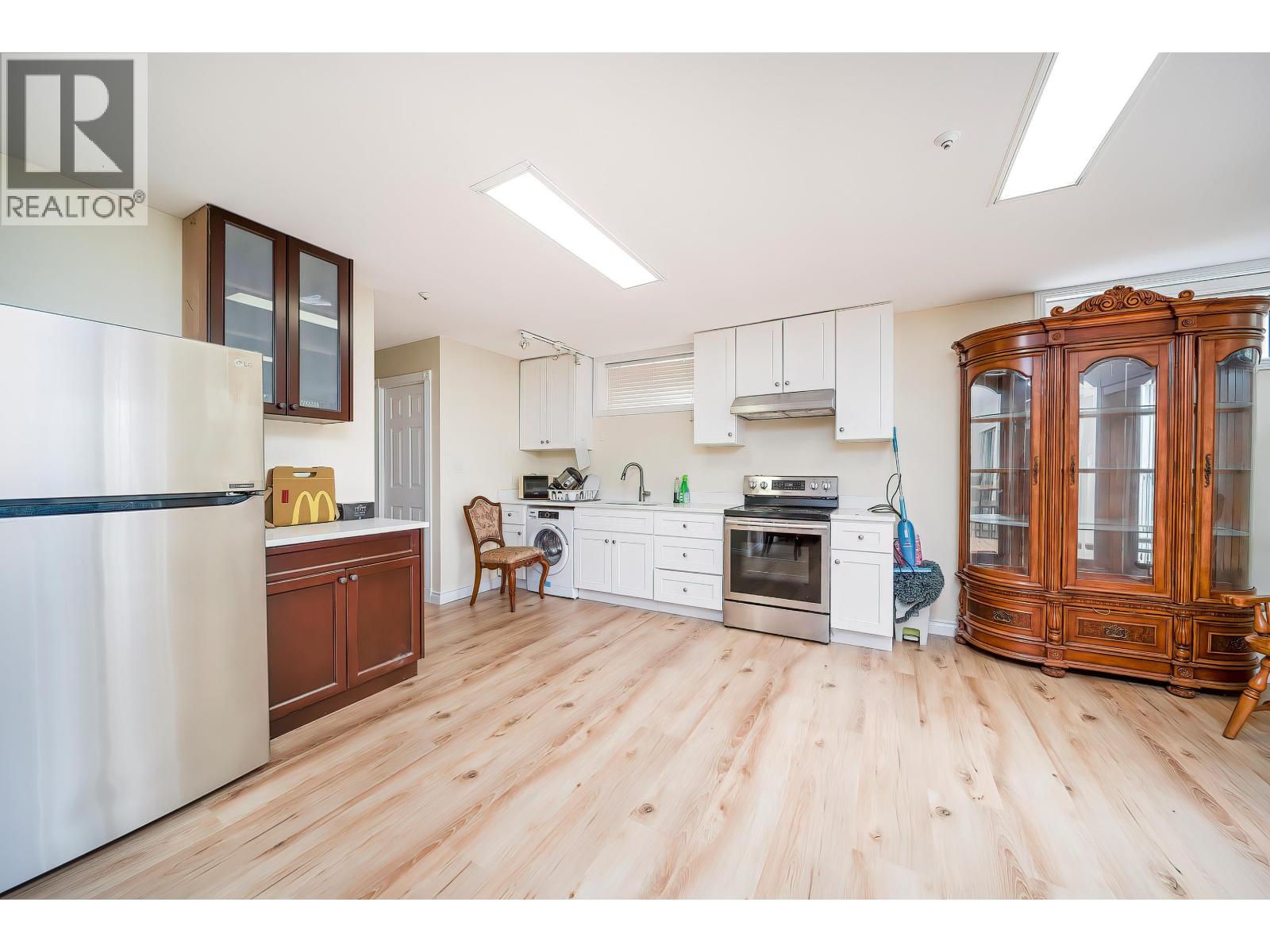 2407 W 18th Avenue, Vancouver, British Columbia  V6L 1A9 - Photo 12 - R3034861