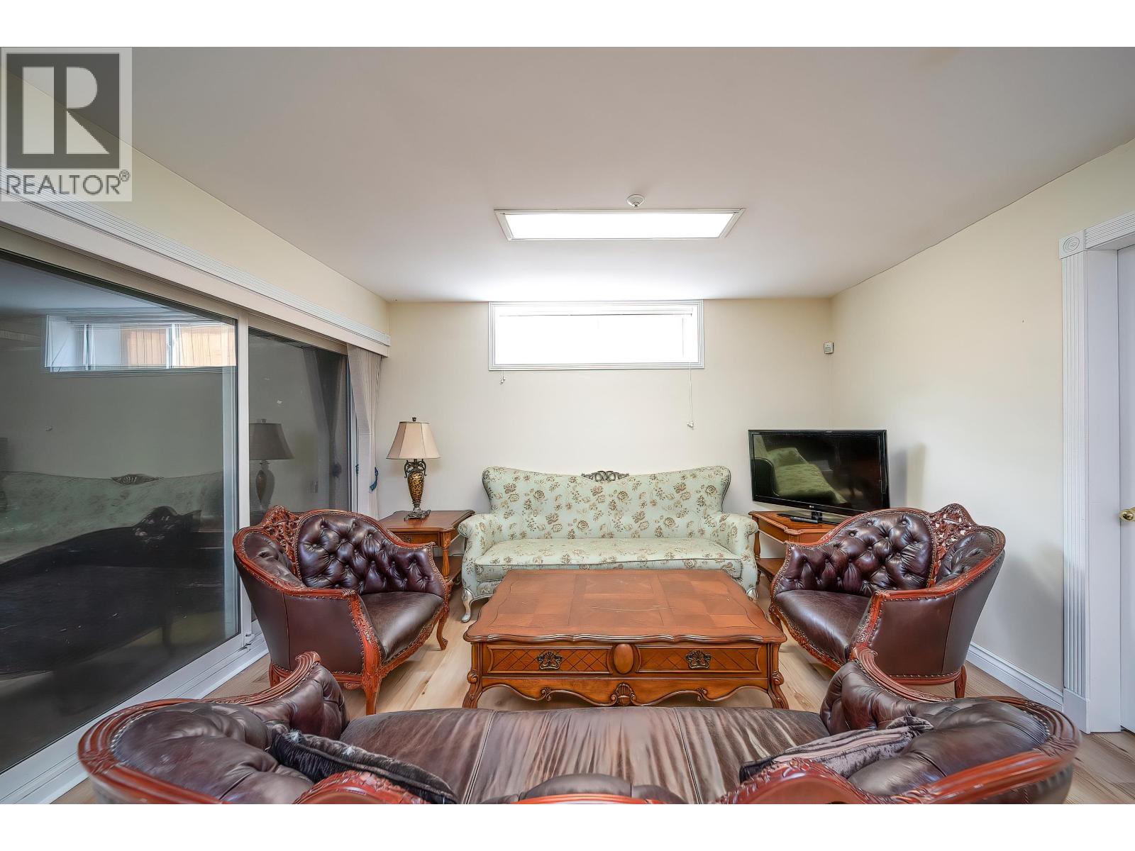 2407 W 18th Avenue, Vancouver, British Columbia  V6L 1A9 - Photo 13 - R3034861