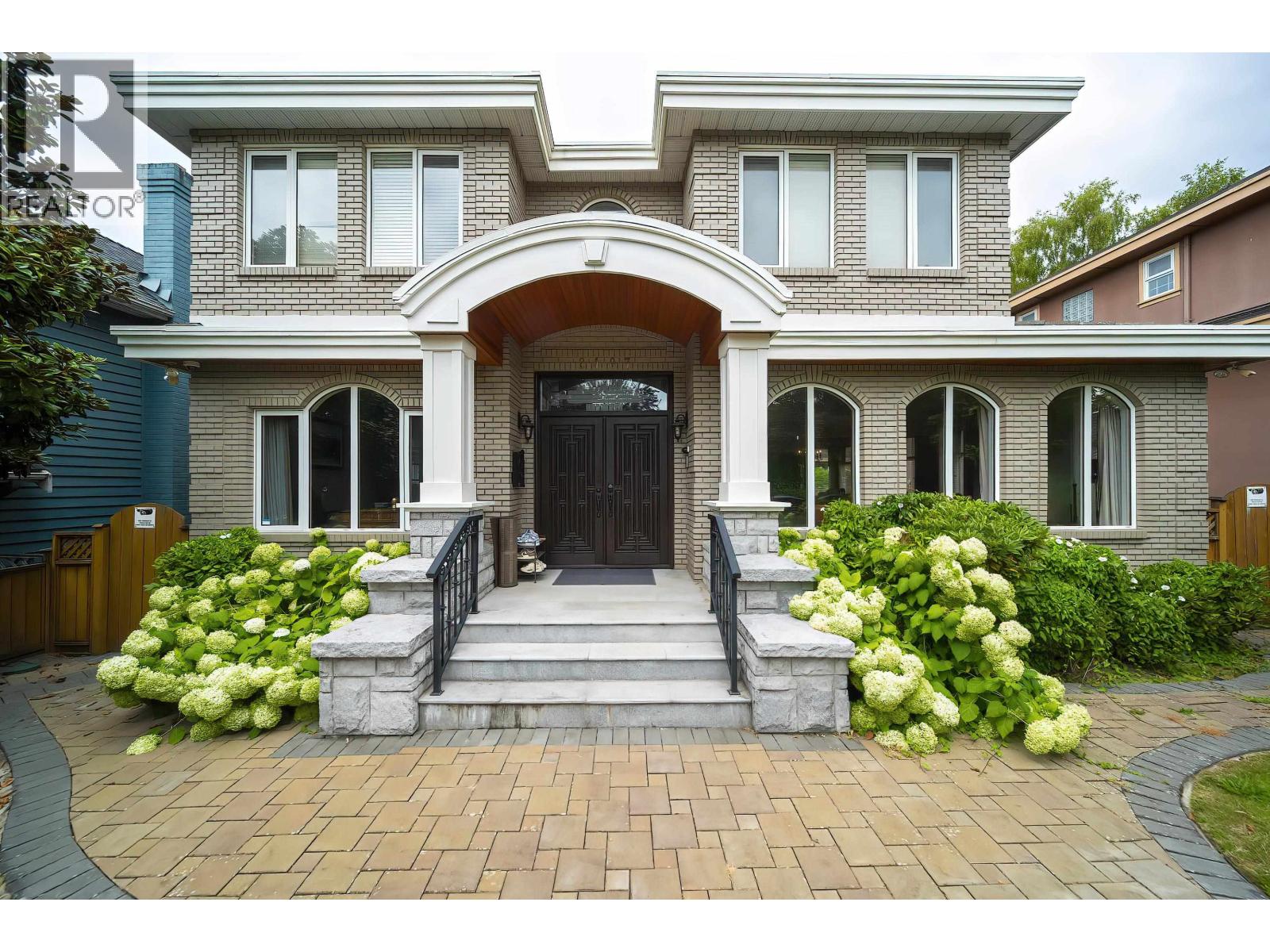 2407 W 18th Avenue, Vancouver, British Columbia  V6L 1A9 - Photo 35 - R3034861