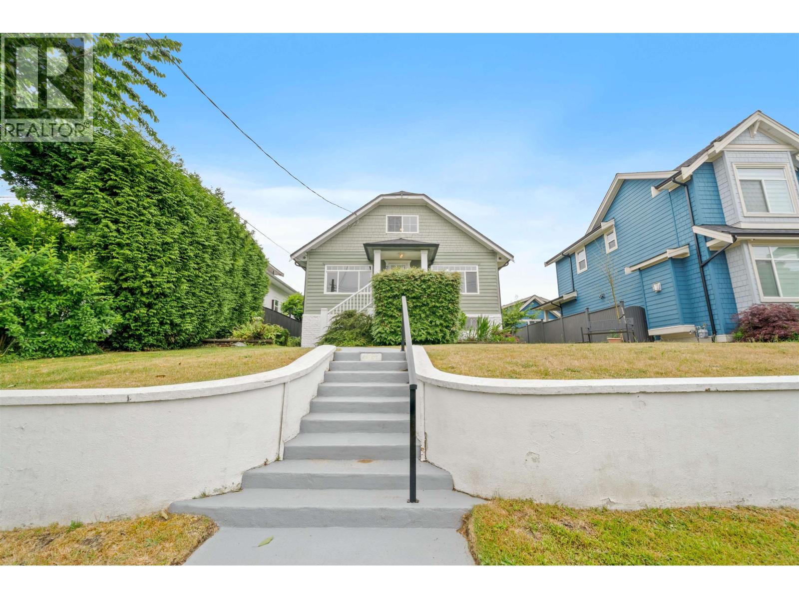 221 Richmond Street, New Westminster, British Columbia  V3L 4B5 - Photo 3 - R3034947