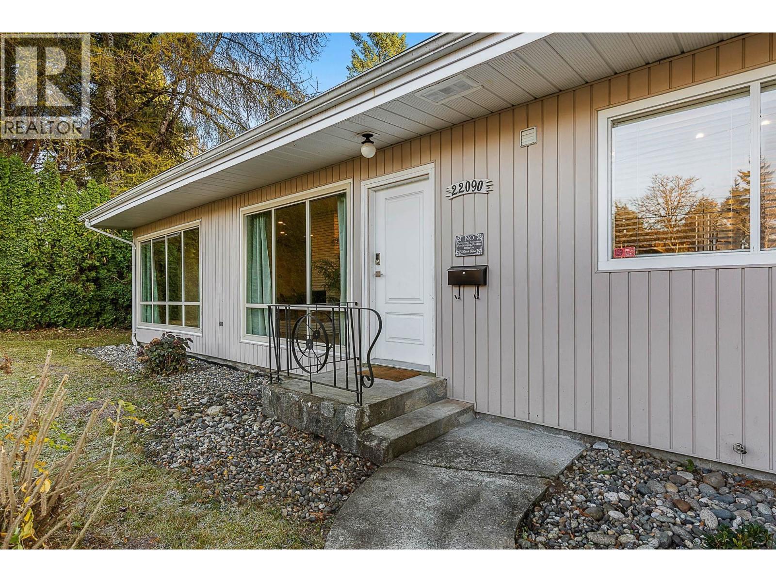 Property at 22090 CLIFF AVENUE image 3