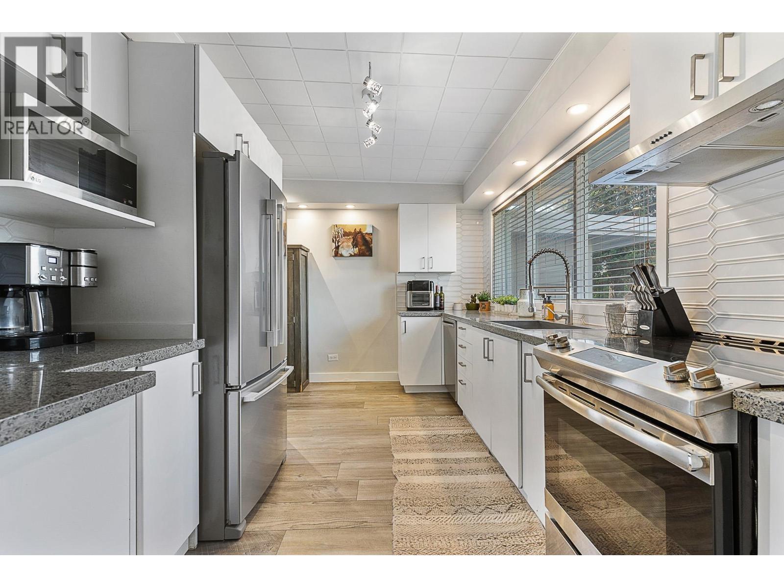 Property at 22090 CLIFF AVENUE image 4