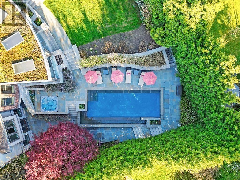 8112 Government Road, Burnaby, British Columbia  V5A 2E2 - Photo 5 - R3034925