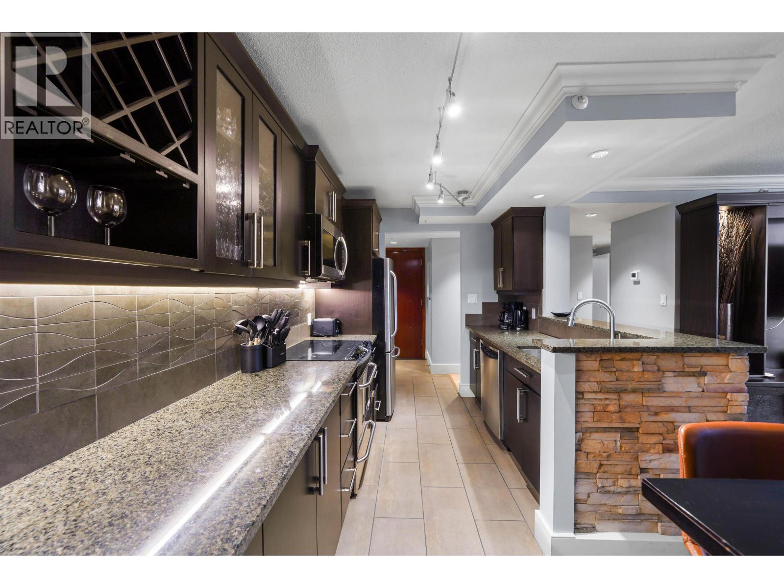 1050 Burrard Street, Vancouver, British Columbia  V6Z 2S3 - Photo 11 - R3034937