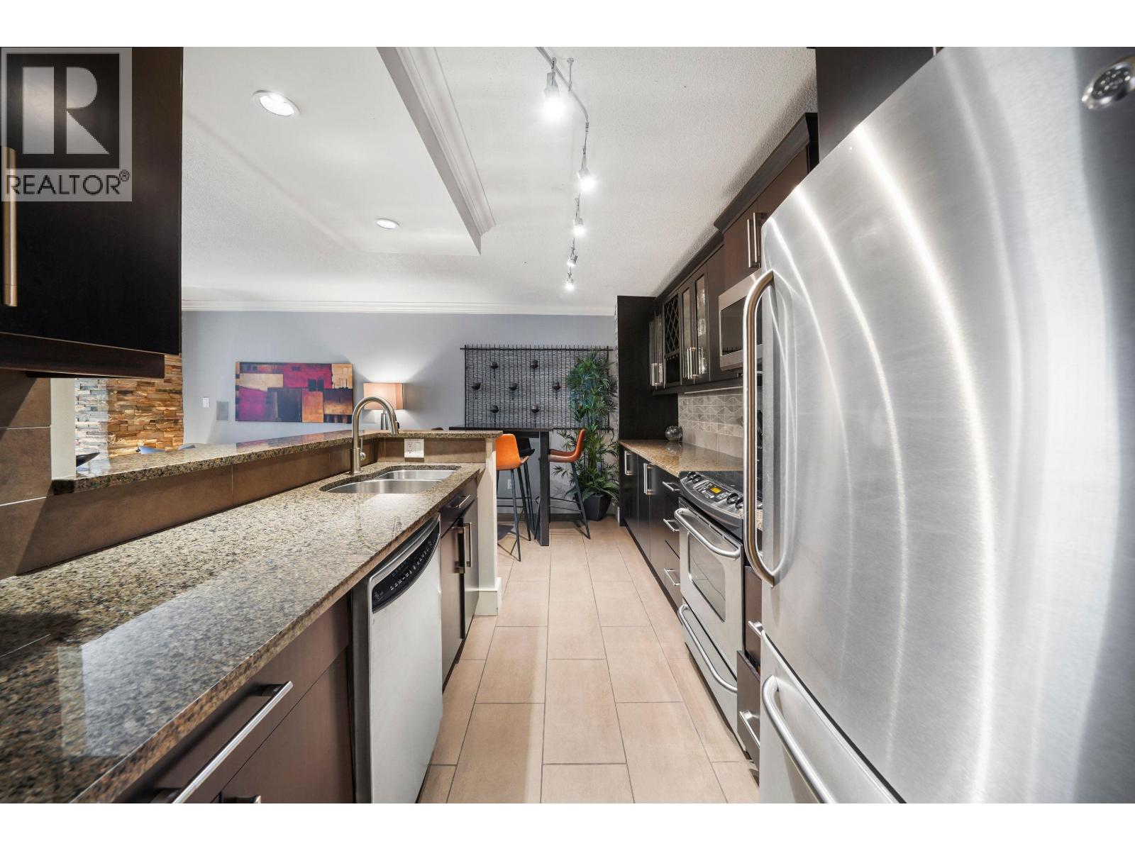 1050 Burrard Street, Vancouver, British Columbia  V6Z 2S3 - Photo 24 - R3034937