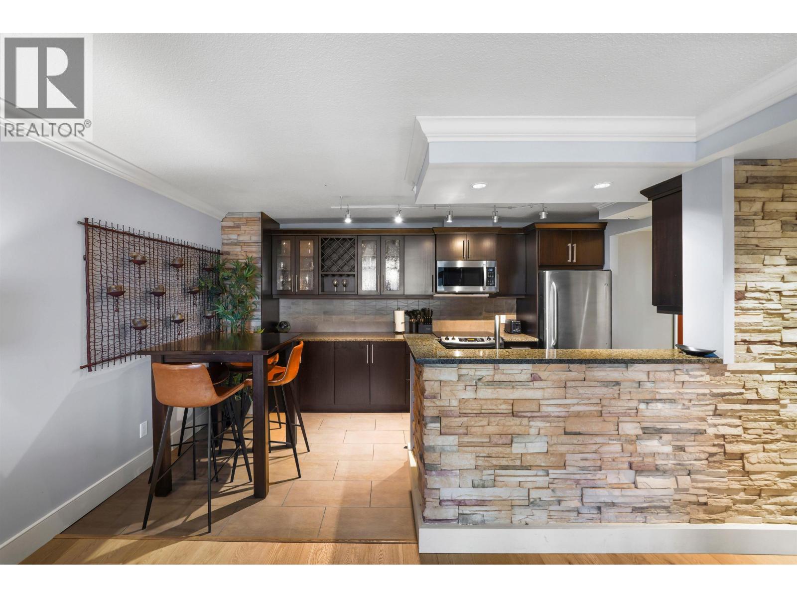 1050 Burrard Street, Vancouver, British Columbia  V6Z 2S3 - Photo 7 - R3034937