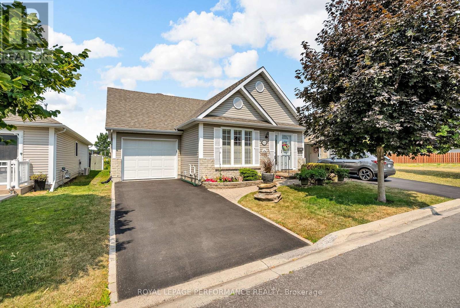 1526 Frank Court, Cornwall, Ontario  K6H 7N7 - Photo 3 - X12331860