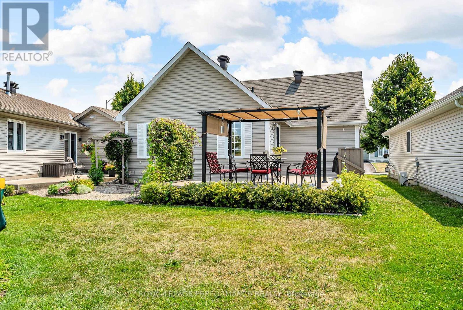 1526 Frank Court, Cornwall, Ontario  K6H 7N7 - Photo 35 - X12331860