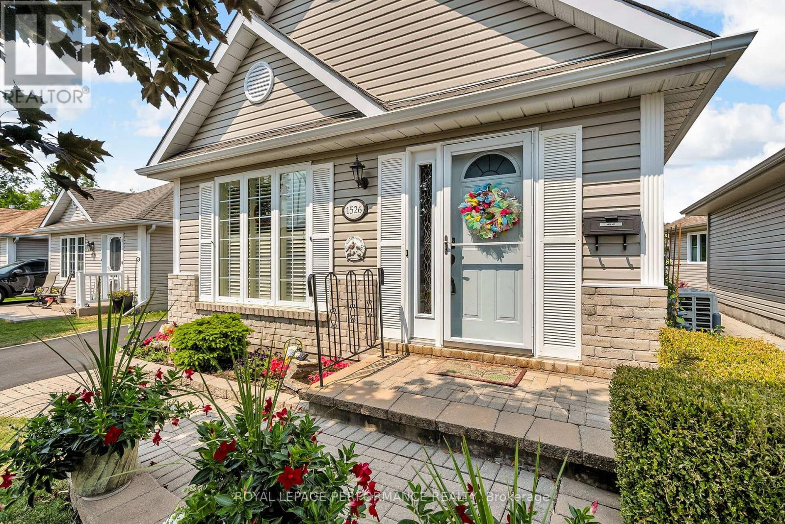1526 Frank Court, Cornwall, Ontario  K6H 7N7 - Photo 5 - X12331860