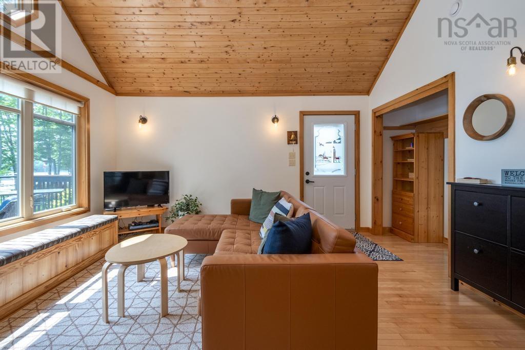 74 Canyon Point Road, Vaughan, Nova Scotia  B0N 2T0 - Photo 19 - 202520015