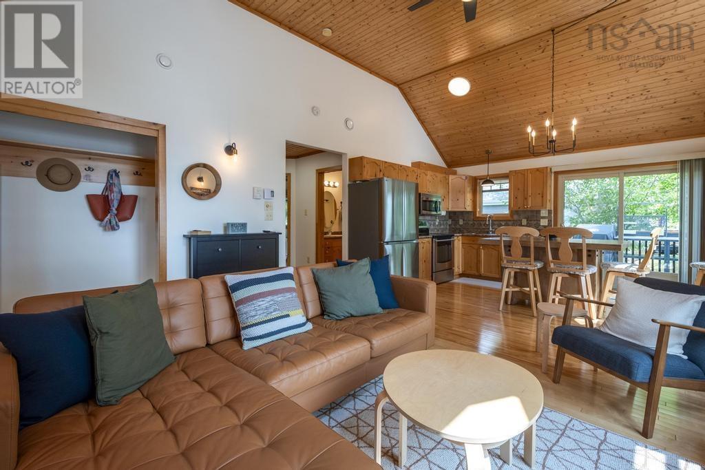 74 Canyon Point Road, Vaughan, Nova Scotia  B0N 2T0 - Photo 18 - 202520015