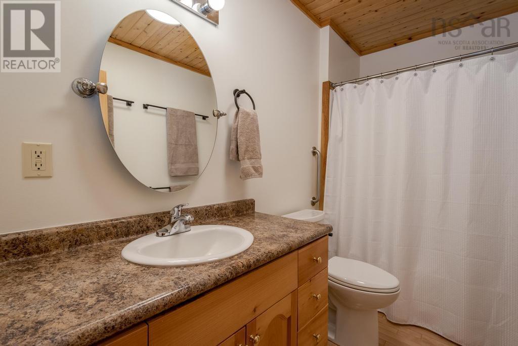 74 Canyon Point Road, Vaughan, Nova Scotia  B0N 2T0 - Photo 27 - 202520015