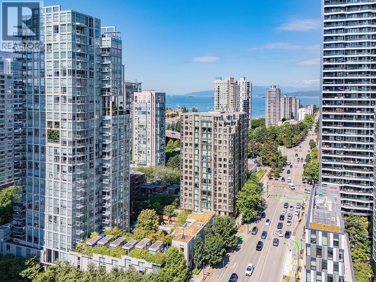 605 888 Pacific Street, Vancouver, British Columbia  V6Z 2S6 - Photo 3 - R3034685