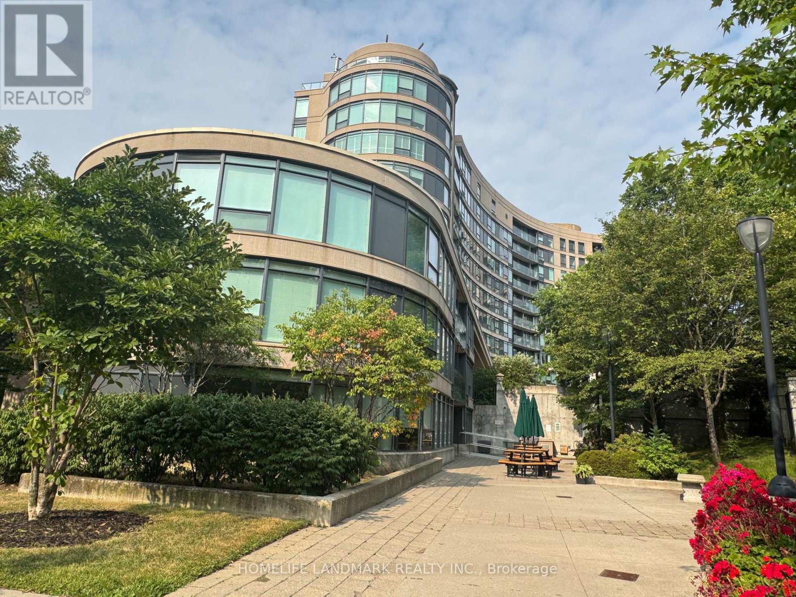 1002 - 18 Valley Woods Road, Toronto, Ontario  M3A 0A1 - Photo 27 - C12331861