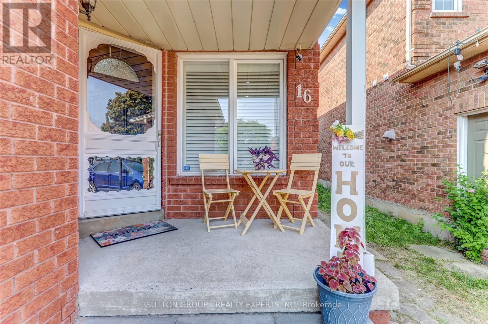 Property at 16 CANDLER COURT image 4