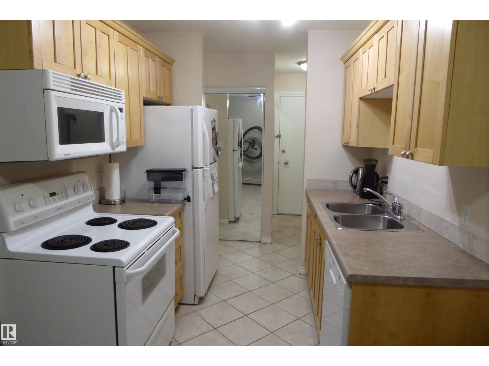 Property at #305 10420 93 ST NW NW image 4