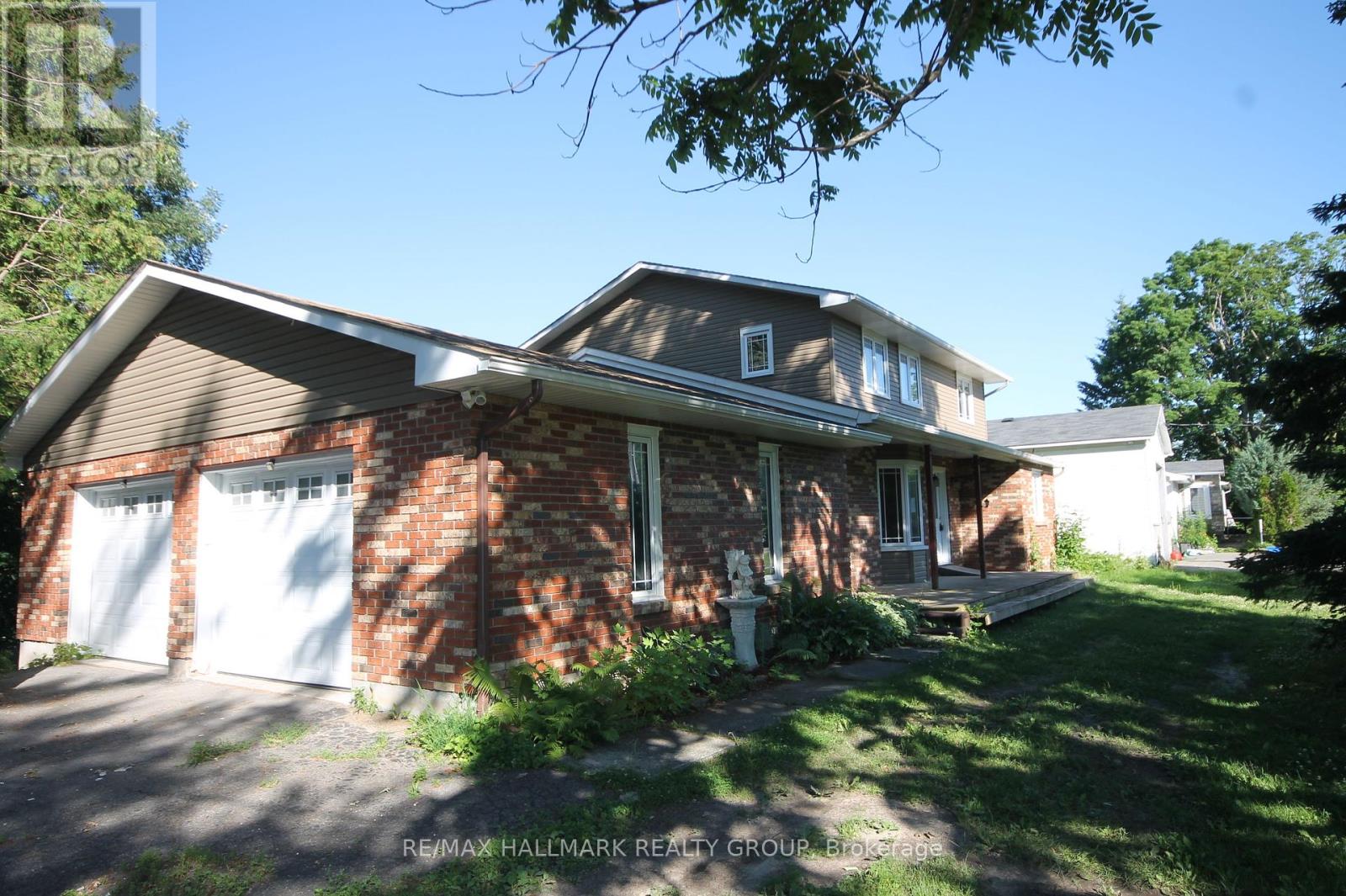 1844 River Road, Ottawa, Ontario  K4M 1B4 - Photo 2 - X12331877
