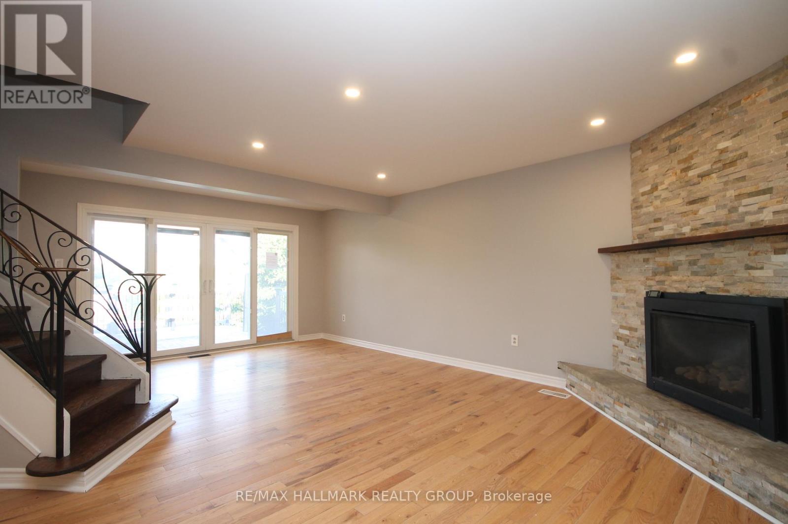 1844 River Road, Ottawa, Ontario  K4M 1B4 - Photo 6 - X12331877