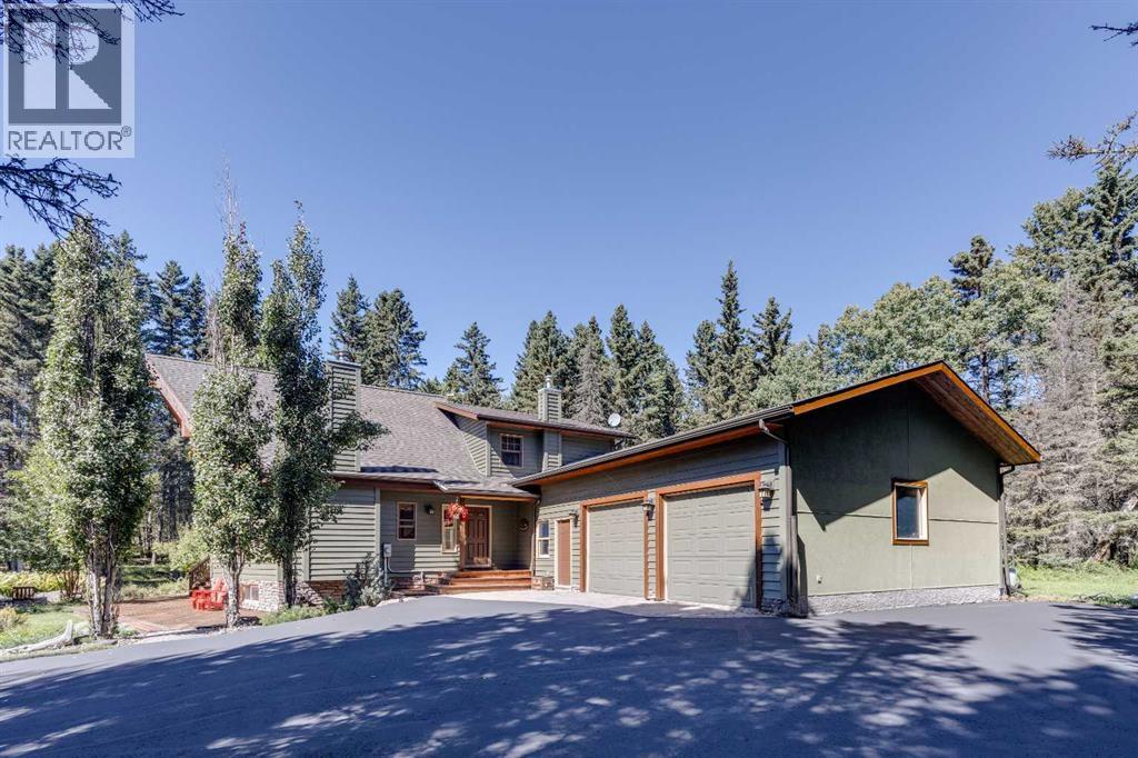 118 Mountain Lion Drive, Bragg Creek, Alberta  T0L 0K0 - Photo 2 - A2215187