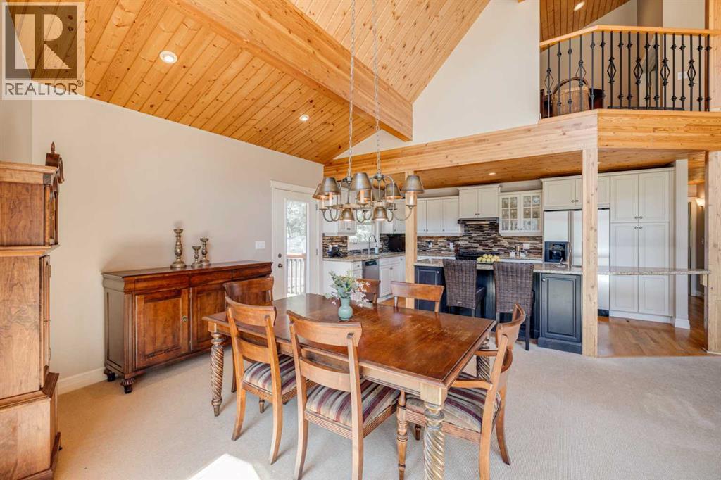 118 Mountain Lion Drive, Bragg Creek, Alberta  T0L 0K0 - Photo 5 - A2215187