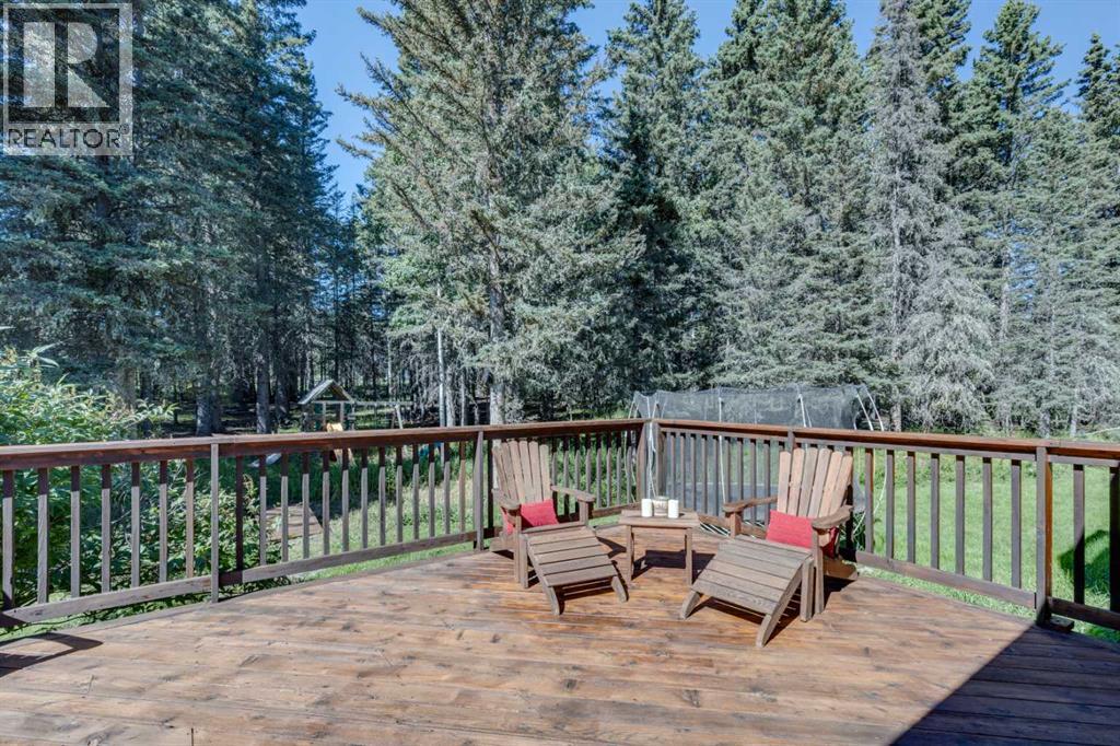 118 Mountain Lion Drive, Bragg Creek, Alberta  T0L 0K0 - Photo 6 - A2215187