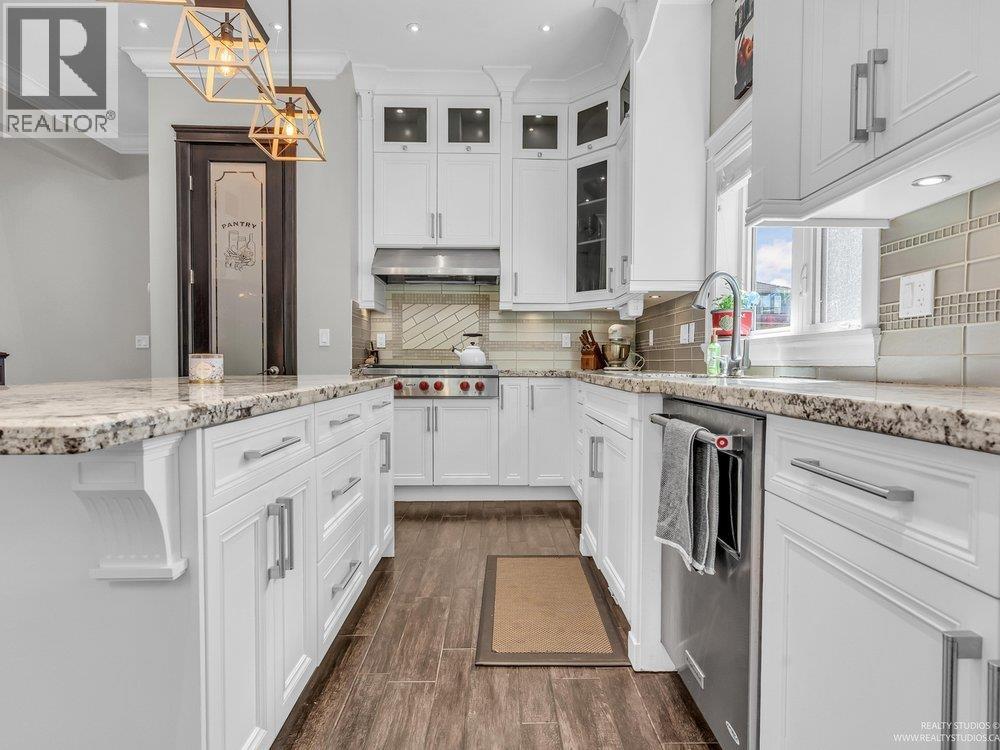 4188 Fir Street, Burnaby, British Columbia  V5G 0B2 - Photo 13 - R3035060