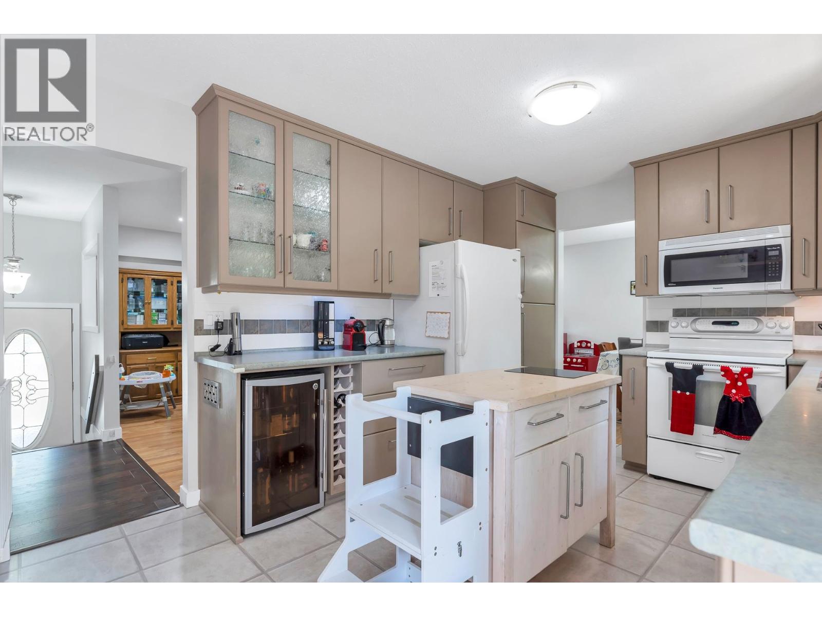 21652 121 Avenue, Maple Ridge, British Columbia  V2X 3S6 - Photo 9 - R3034693