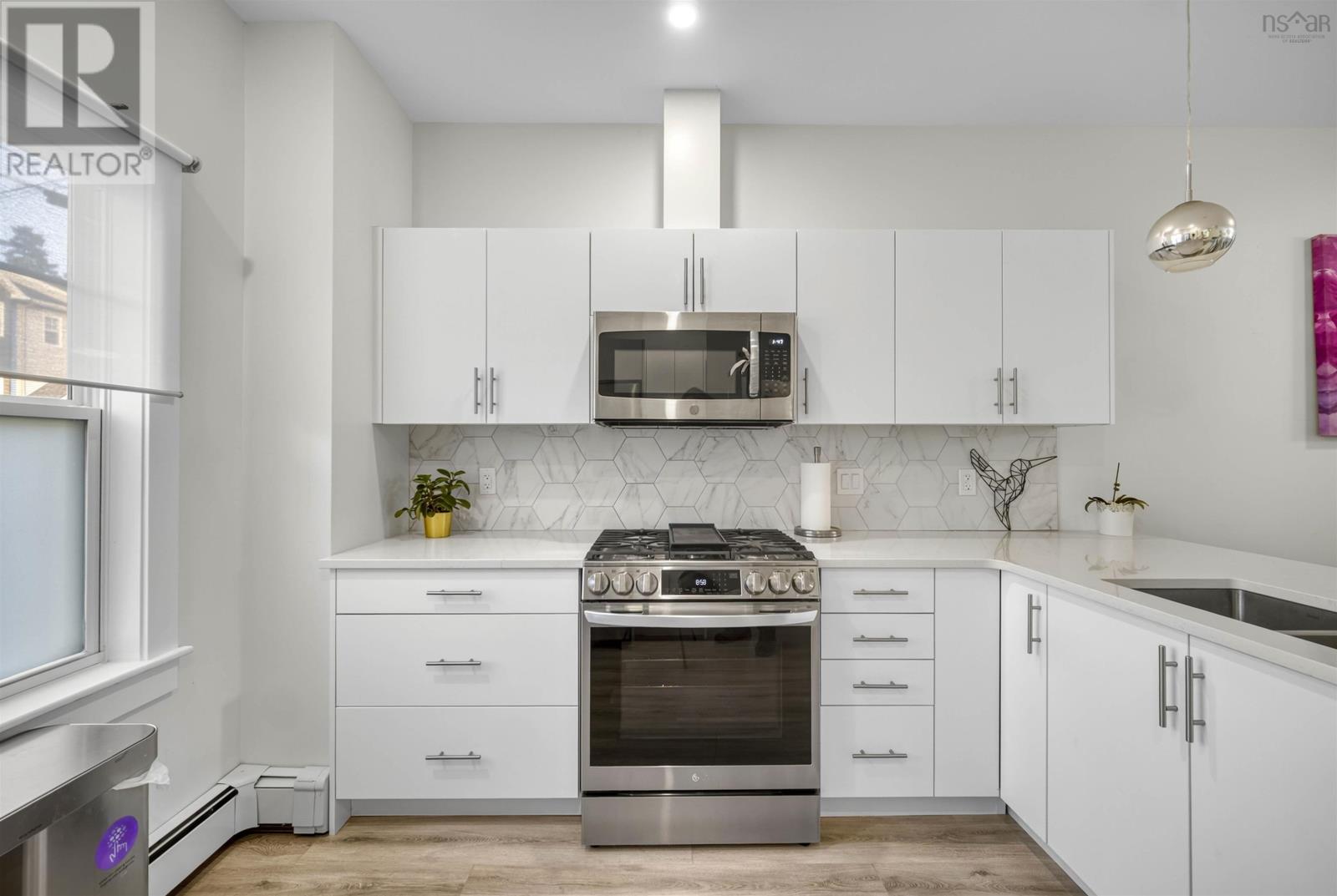 46 Nadia Drive, Dartmouth, Nova Scotia  B3A 0A6 - Photo 4 - 202519950