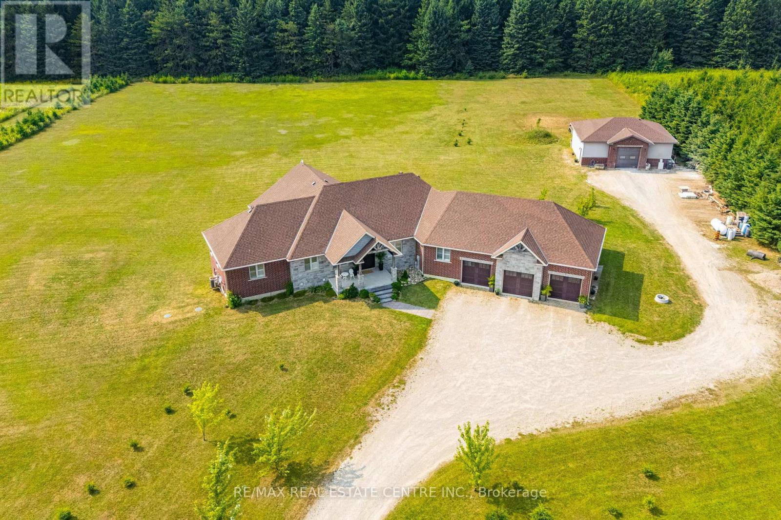 023181 Erin East Garafraxa Townline, East Garafraxa, Ontario  L9W 7G8 - Photo 2 - X12331874