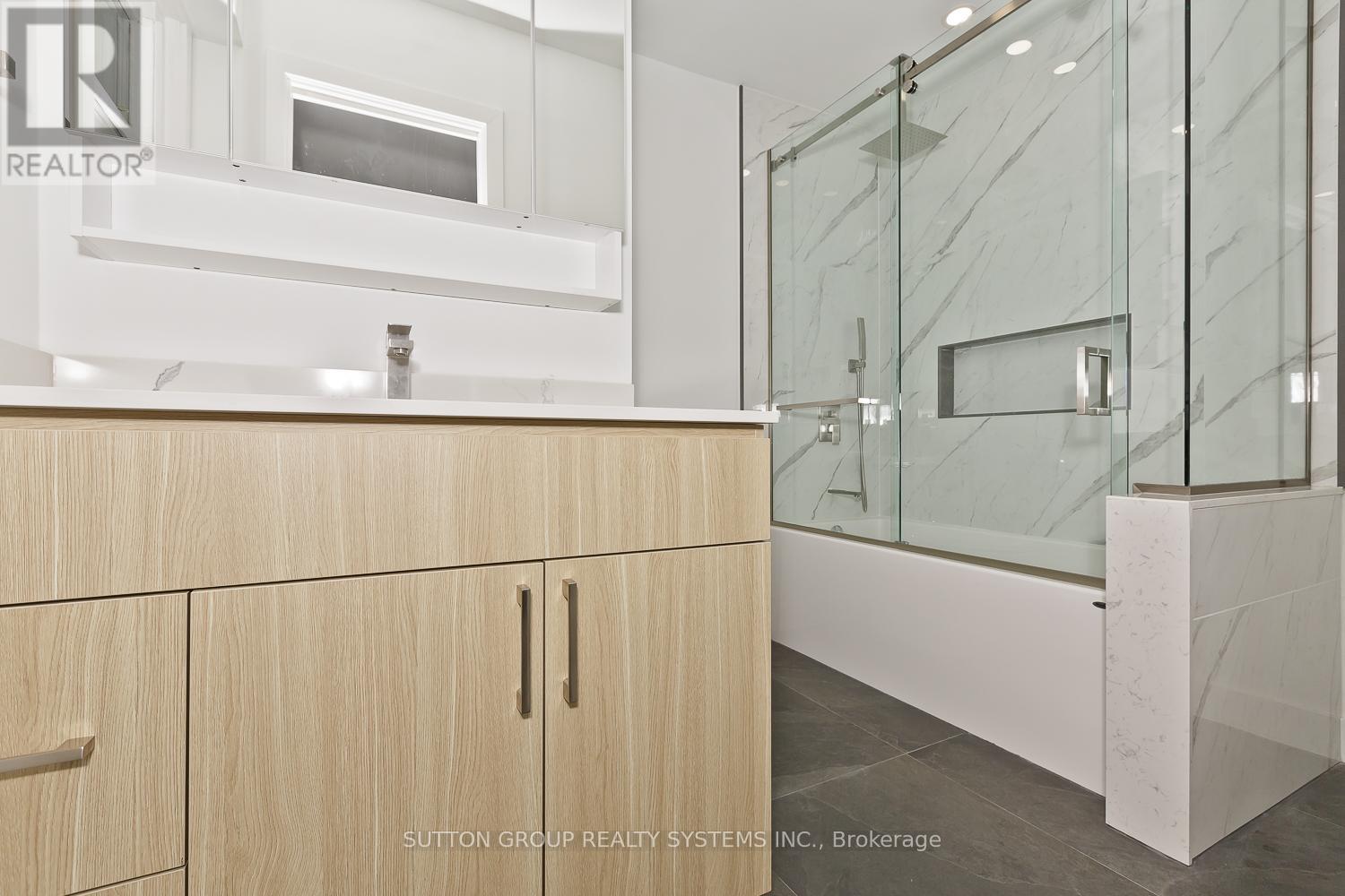 359 Bunting Road, St. Catharines, Ontario  L2M 3Y5 - Photo 20 - X12331887