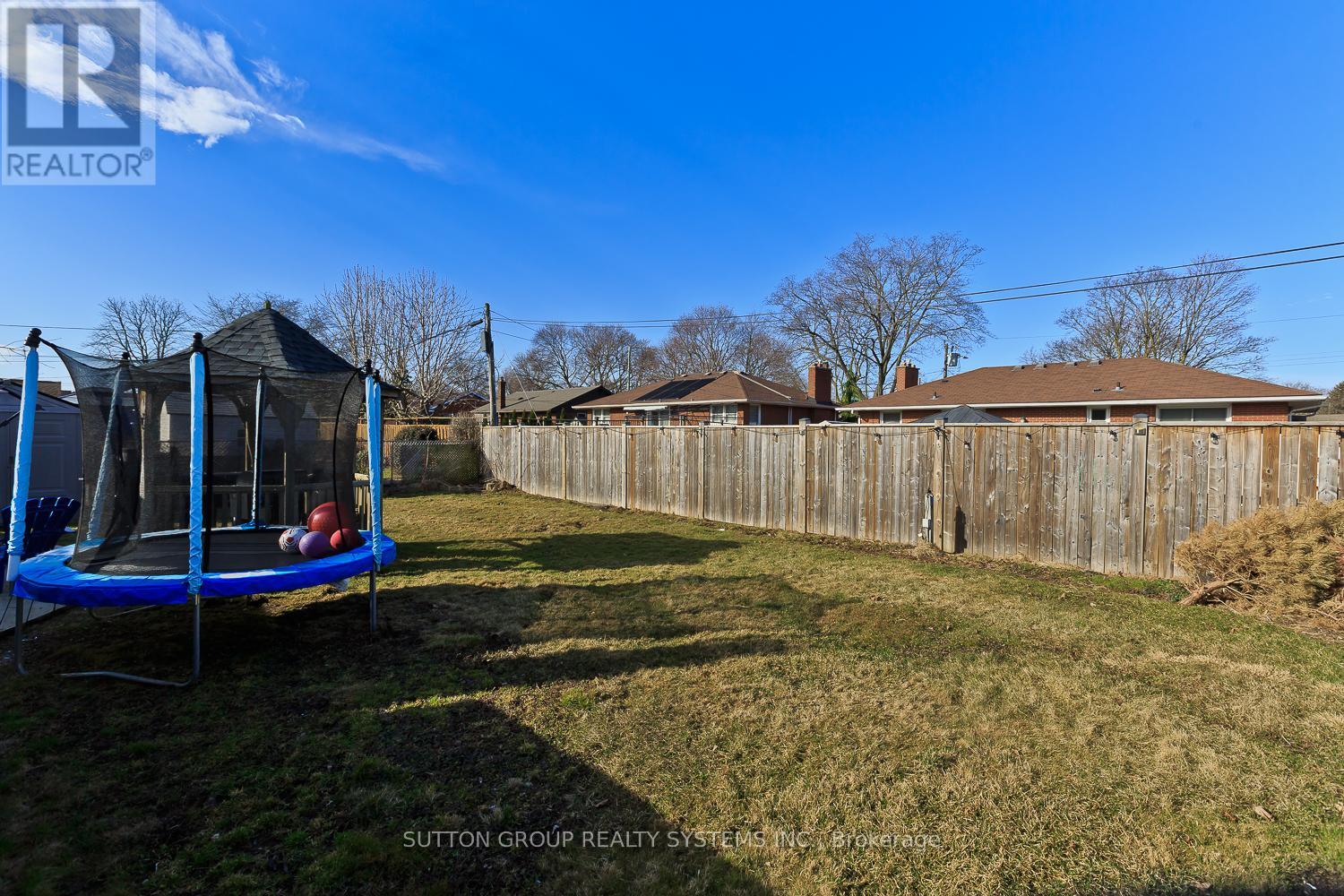 359 Bunting Road, St. Catharines, Ontario  L2M 3Y5 - Photo 33 - X12331887