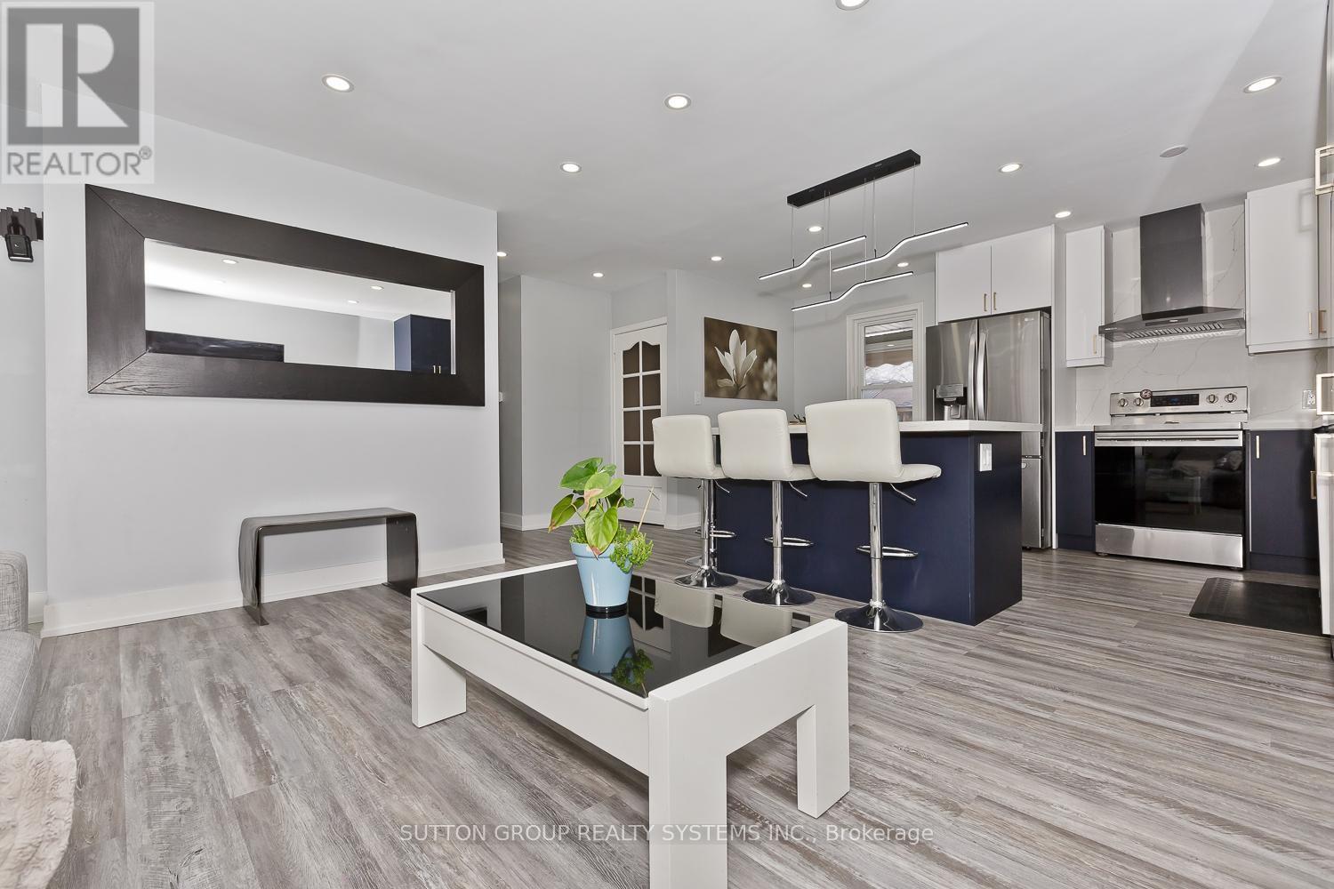 359 Bunting Road, St. Catharines, Ontario  L2M 3Y5 - Photo 7 - X12331887