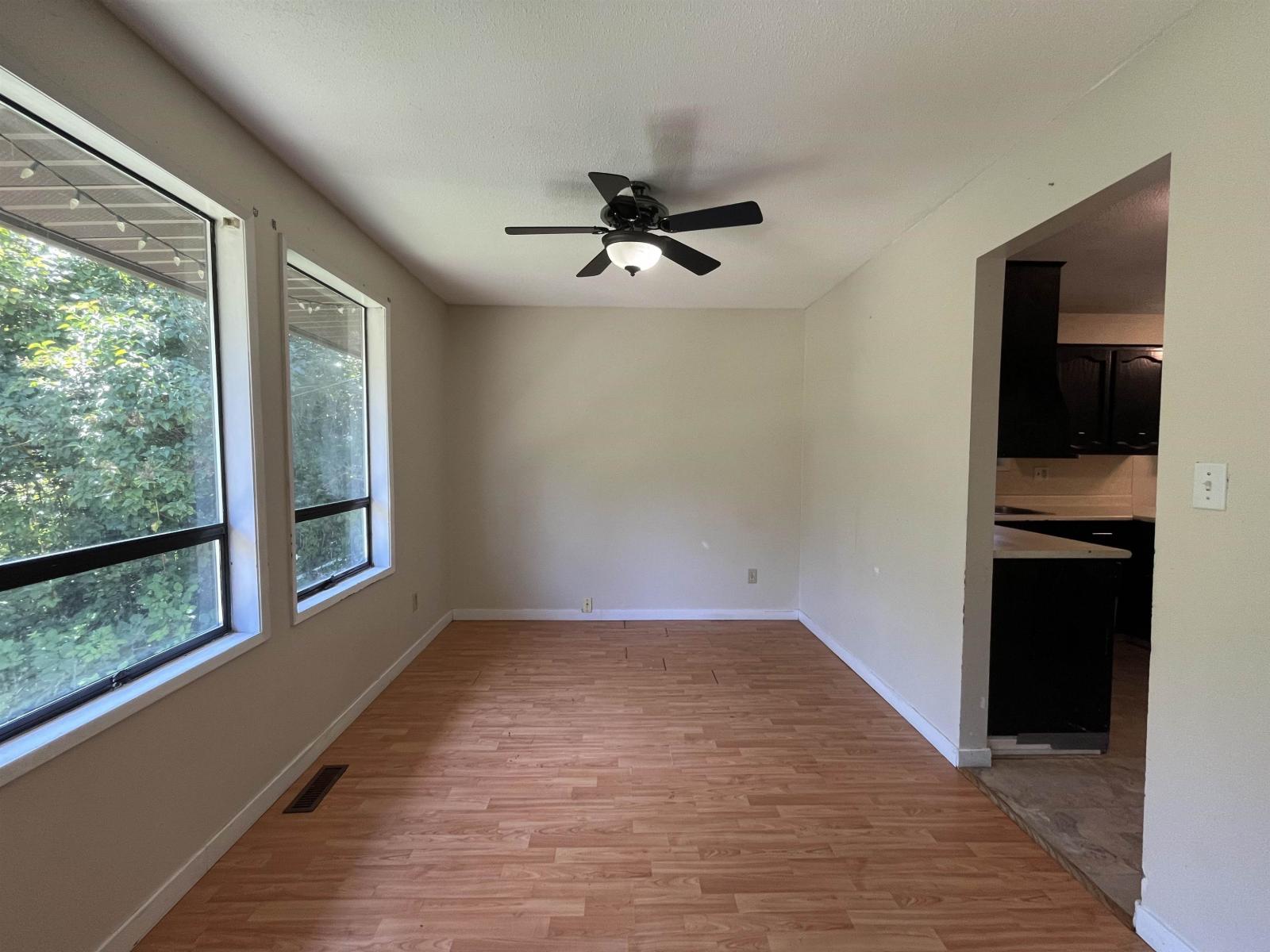 32827 14th Avenue, Mission, British Columbia  V2V 6C1 - Photo 8 - R3021579